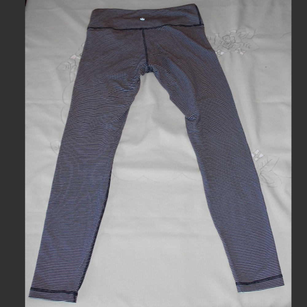 Blue & White Striped Lululemon Leggings